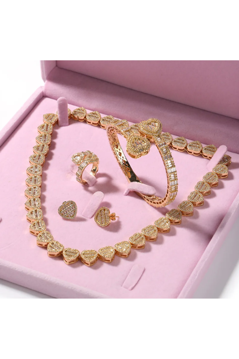 SANDRA ICED OUT HEART JEWELRY SET (Ready to Ship)