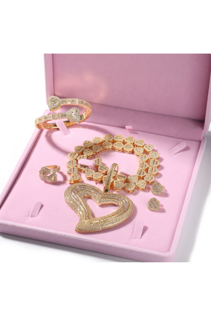 BELLA ICED  OUT HEART JEWELRY SET (Ready to Ship)