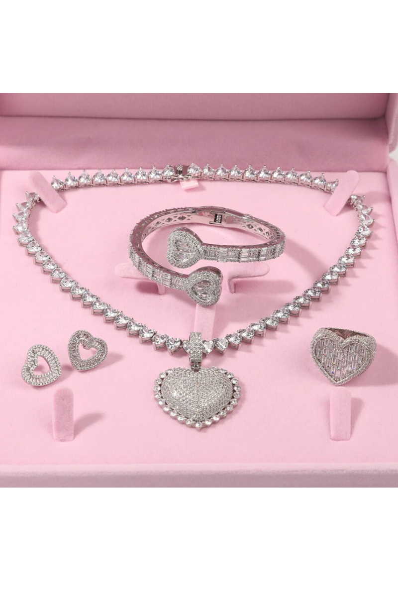 NANCY ICED  OUT HEART JEWELRY SET (Ready to Ship)