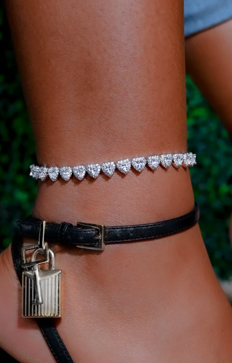 CRYSTAL HEARTS ANKLETS(Ships Same Day)