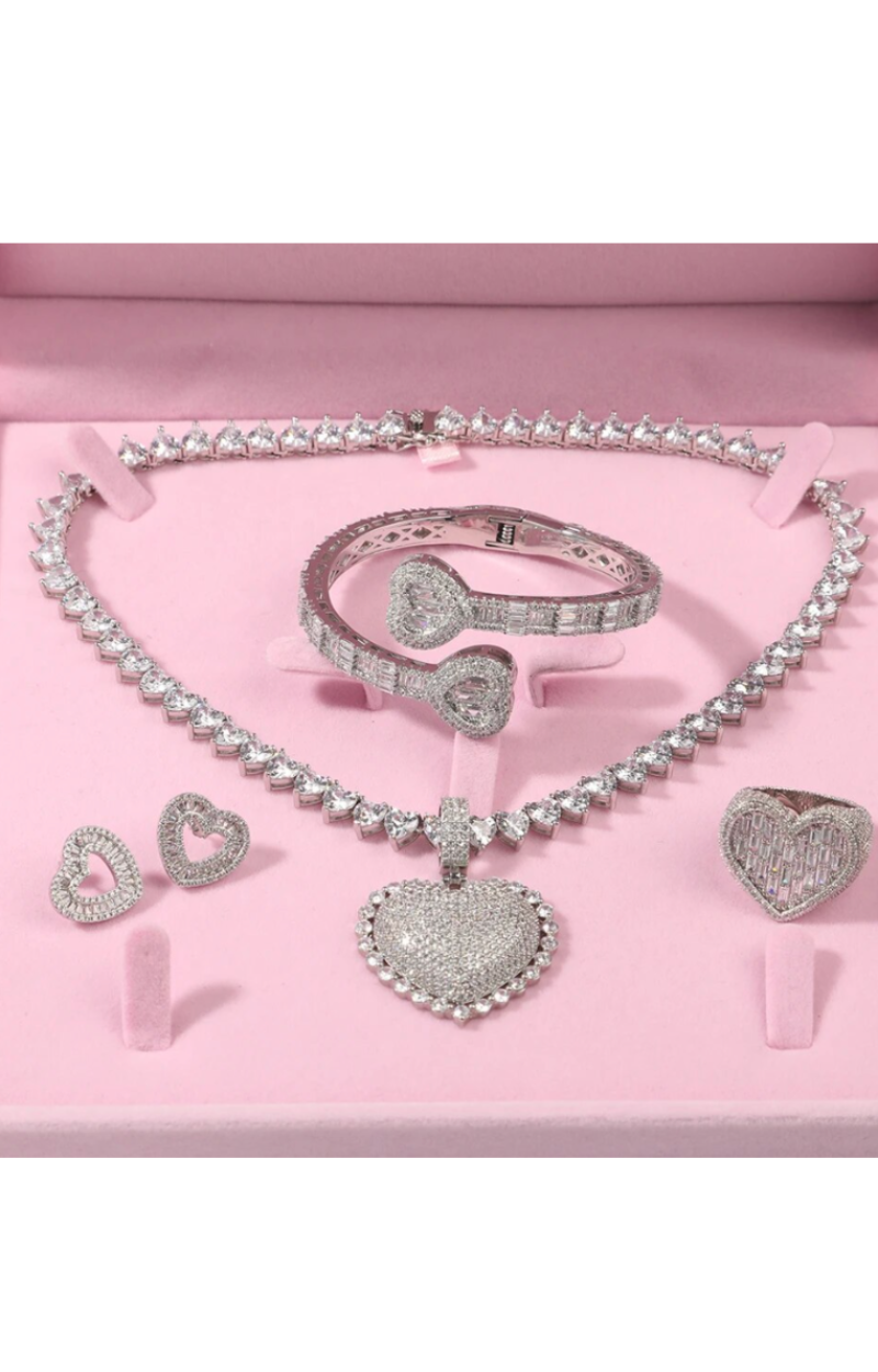 NANCY ICED  OUT HEART JEWELRY SET