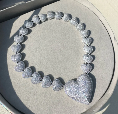 LUXIIVA® BOLD HEART CHAIN(Ready to Ship)