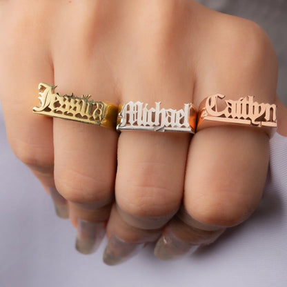 VINTAGE SCRIPT NAME RING