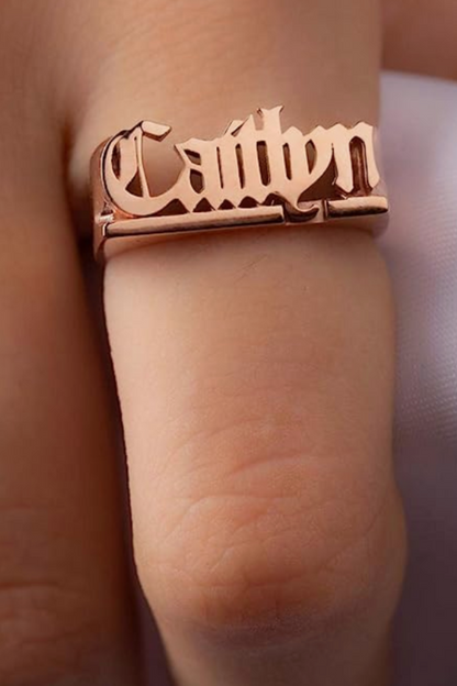 VINTAGE SCRIPT NAME RING